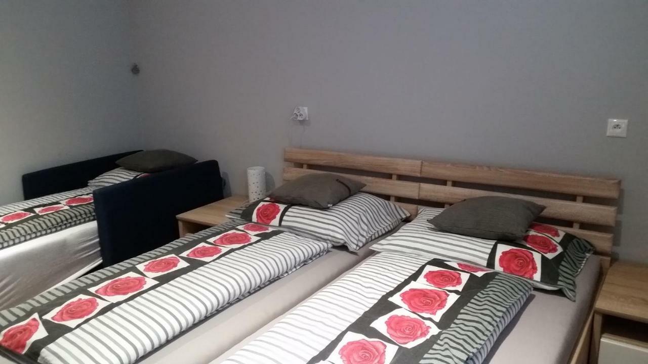 Apartman Tomas Apartment Кошице Екстериор снимка